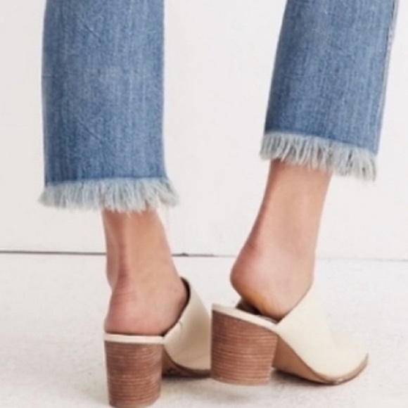 Madewell Cali Demi-Boot Jeans in Comfort Stretch: - Picture 5 of 15